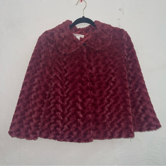 John Paul Richard women's Burgundy Red overcoat - Picture 1 of 3